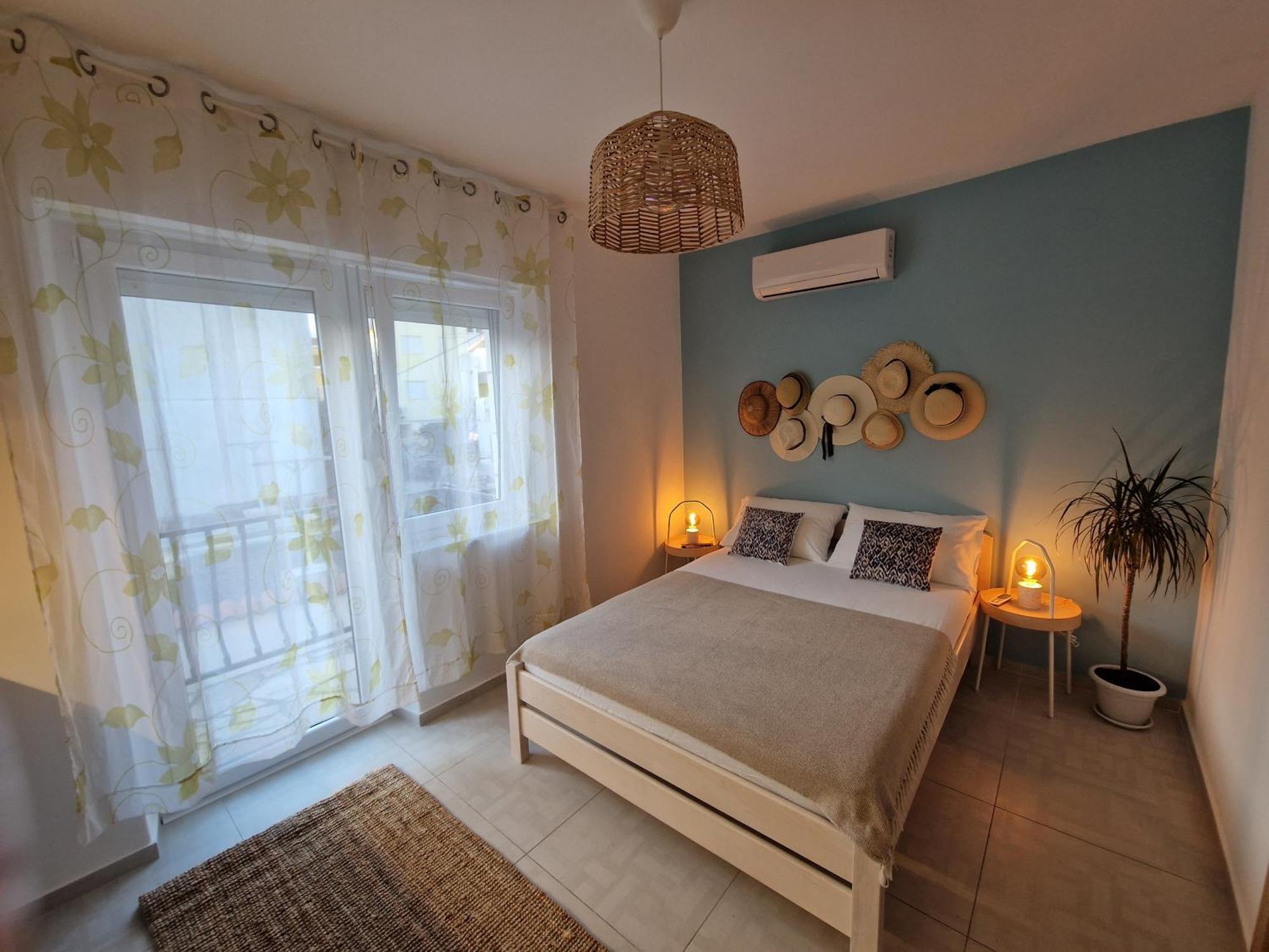 Apartmani Vukusic Promajna Esterno foto